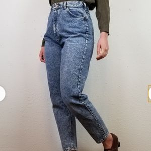 LEE MOM JEANS ACID WASH HIGH WAIST SZ 9 MEDIUM